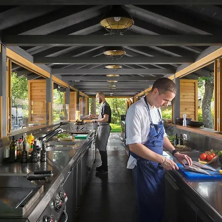 Meneghetti Wine And Winery - Relais & Chateaux Otel Bale