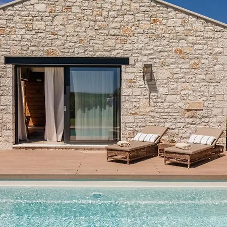 Meneghetti Wine And Winery - Relais & Chateaux 5* Bale