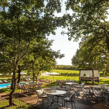 Meneghetti Wine And Winery - Relais & Chateaux 호텔