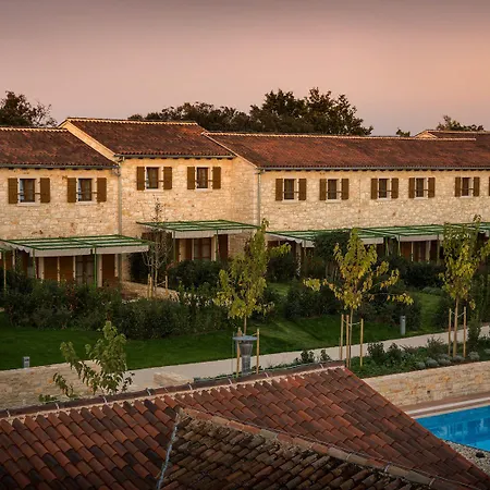 Hotell Meneghetti Wine And Winery - Relais & Chateaux Bale